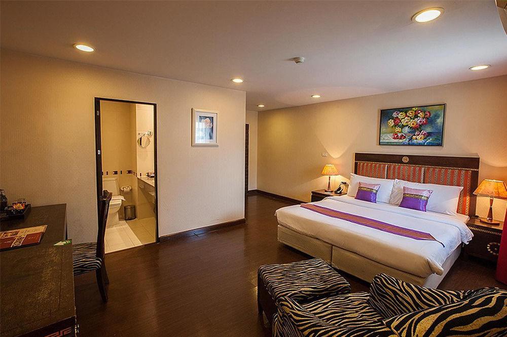 Club Mahindra Mac Boutique Hotel Bangkok Eksteriør billede